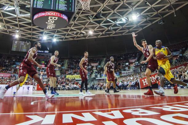 与伦比的刺 与伦比的刺