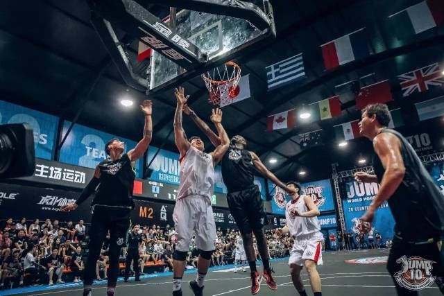 她的团队倍 她的团队倍