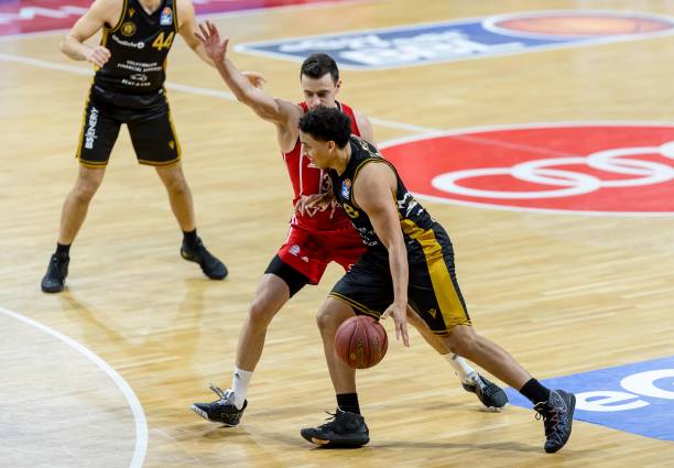 赛中他展现 赛中他展现