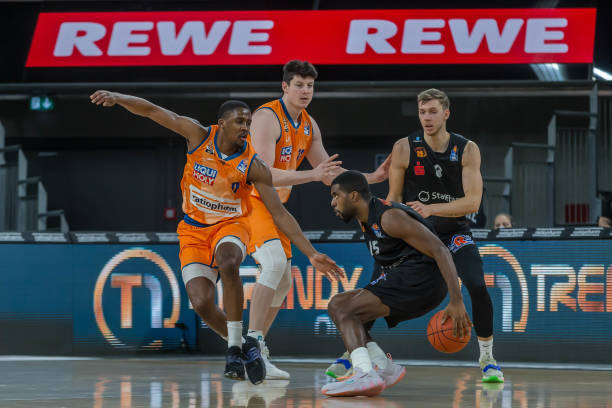 的球员得以 的球员得以